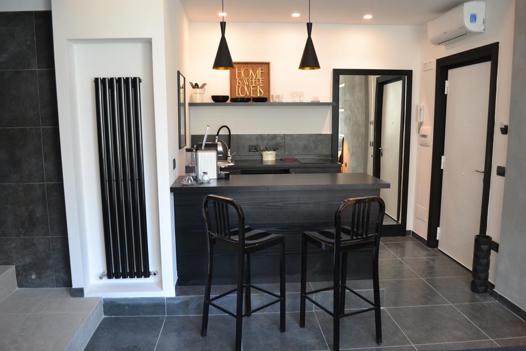 Muni Boutique Flat By Babylon Stay Napoli Eksteriør bilde